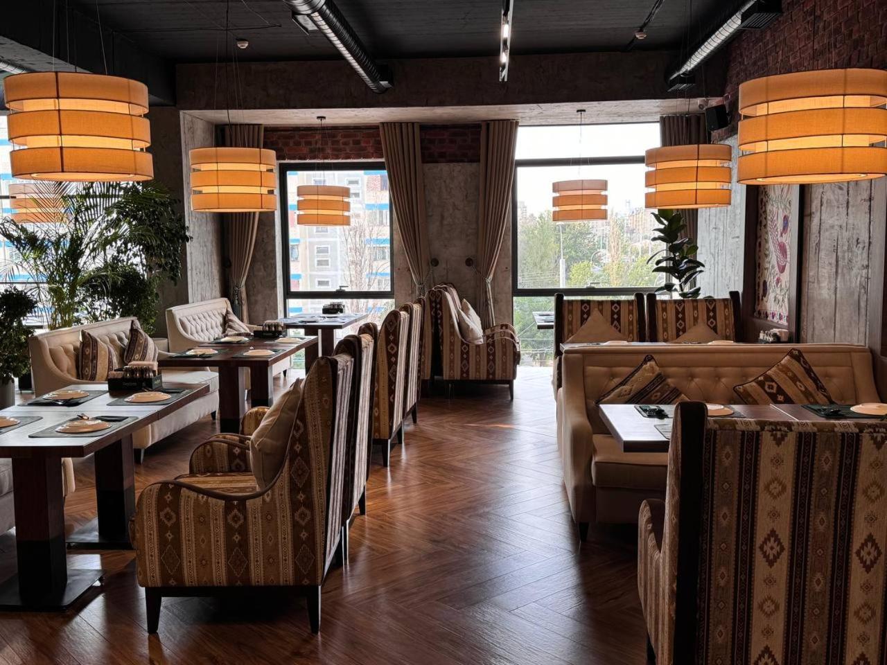 Arda Plaza Hotel Tasjkent Exteriör bild