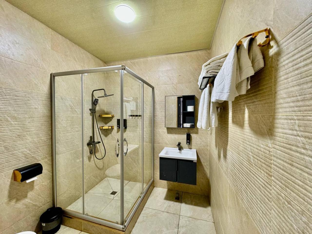 Arda Plaza Hotel Tasjkent Exteriör bild